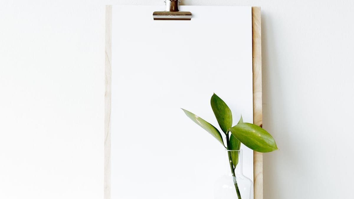 Clean workspace for maintaining a website